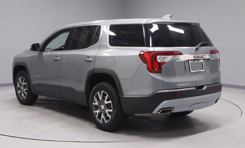 Used 2023 GMC Acadia SLE FWD image 9