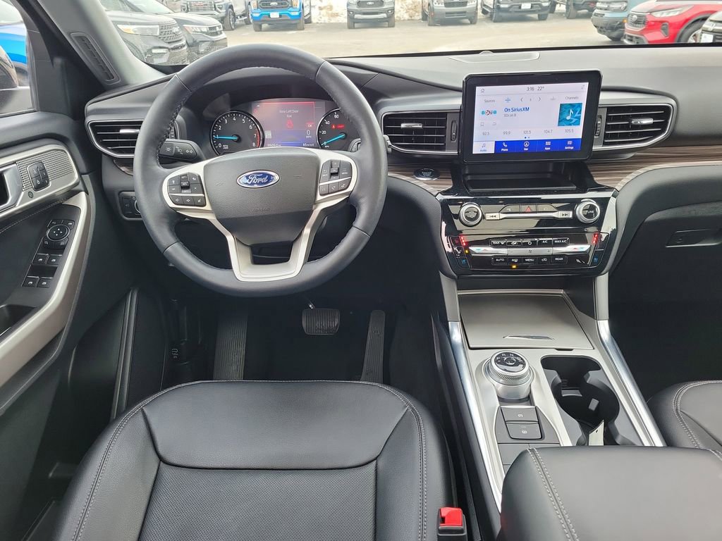 Certified 2023 Ford Explorer Limited w/ Equipment Group 301A image 12
