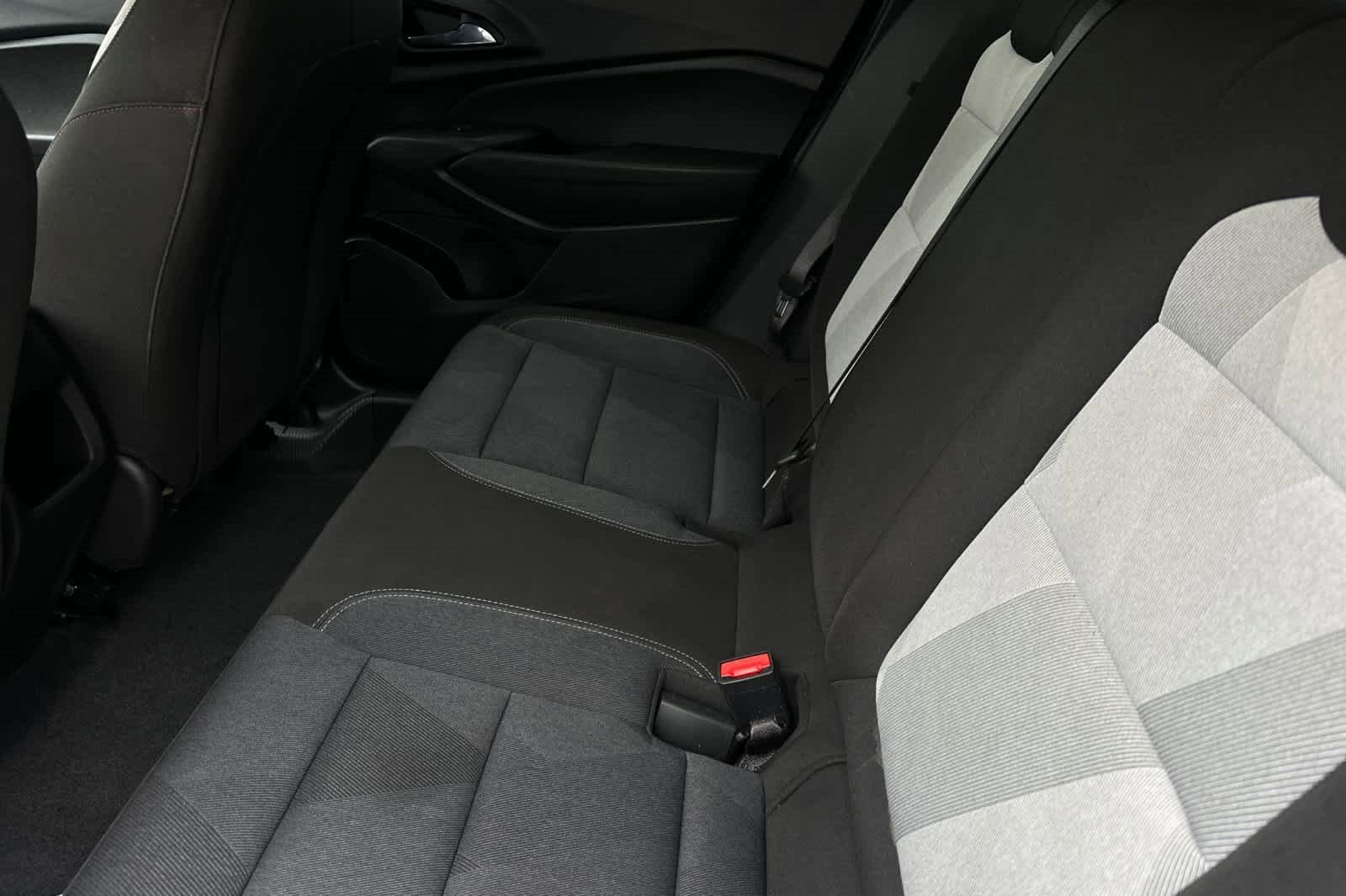 Used 2025 Chevrolet Trax RS w/ Driver Confidence Package image 10