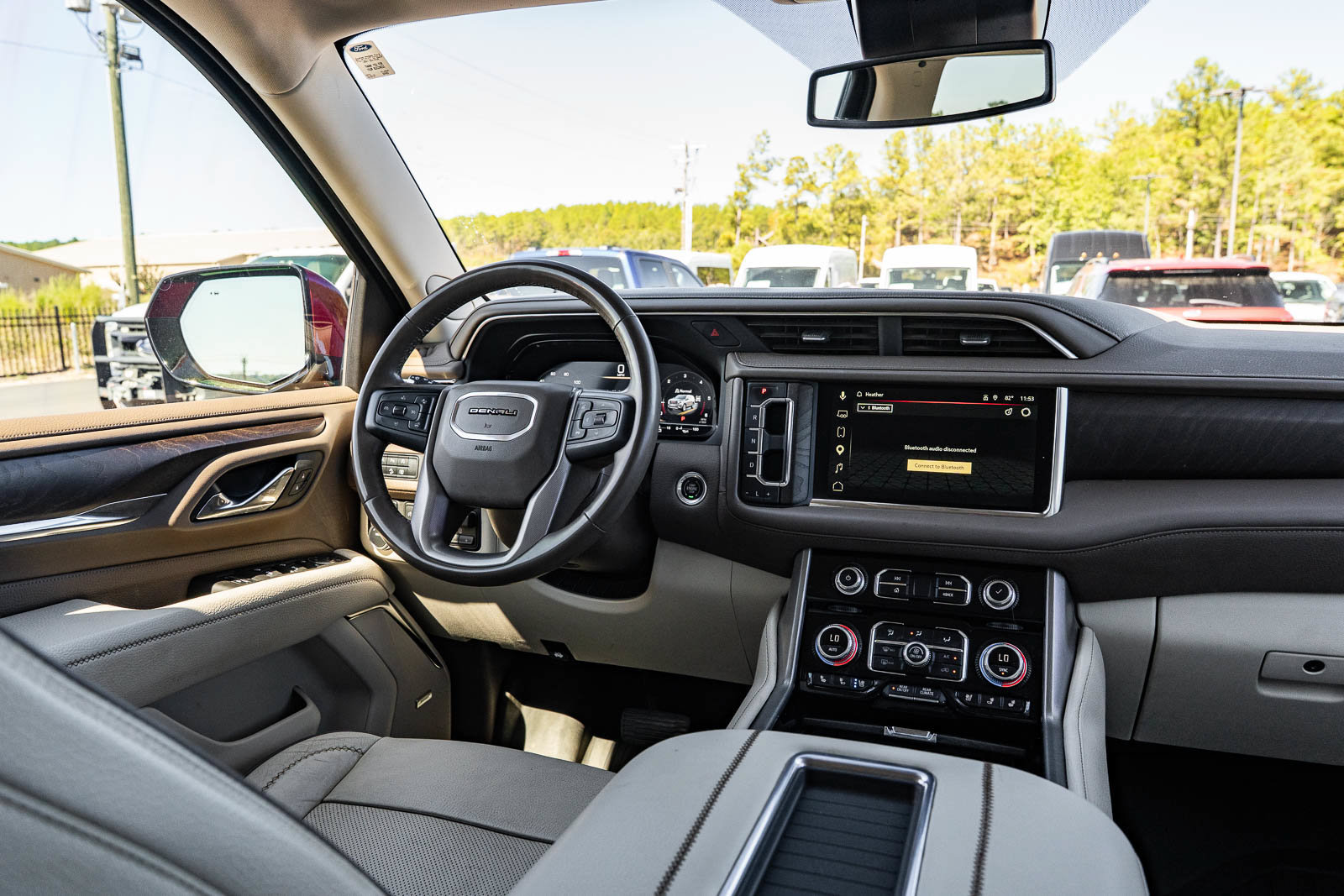 Used 2023 GMC Yukon Denali w/ Max Trailering Package AWD/4WD image 37