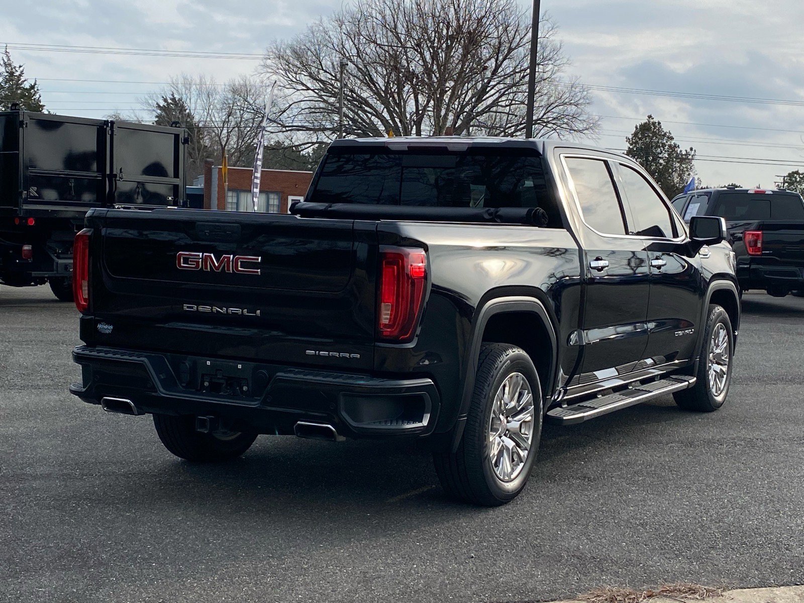 Used 2019 GMC Sierra 1500 Denali image 4
