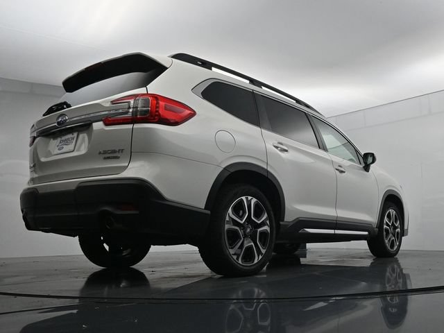 Used 2023 Subaru Ascent Limited AWD/4WD image 38