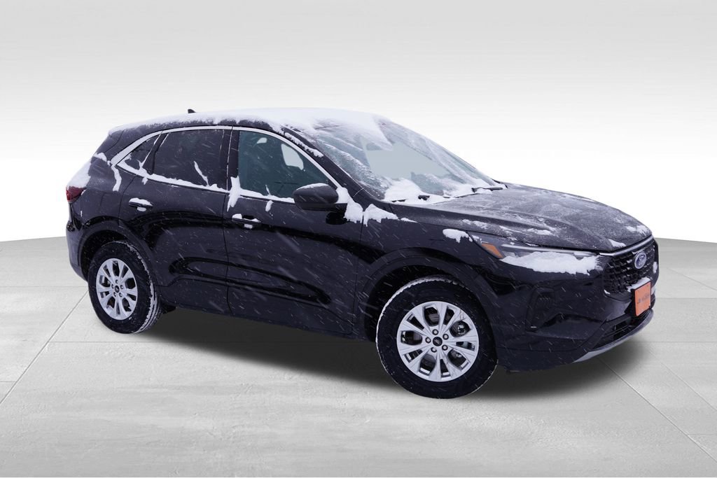 Certified 2024 Ford Escape Active image 3