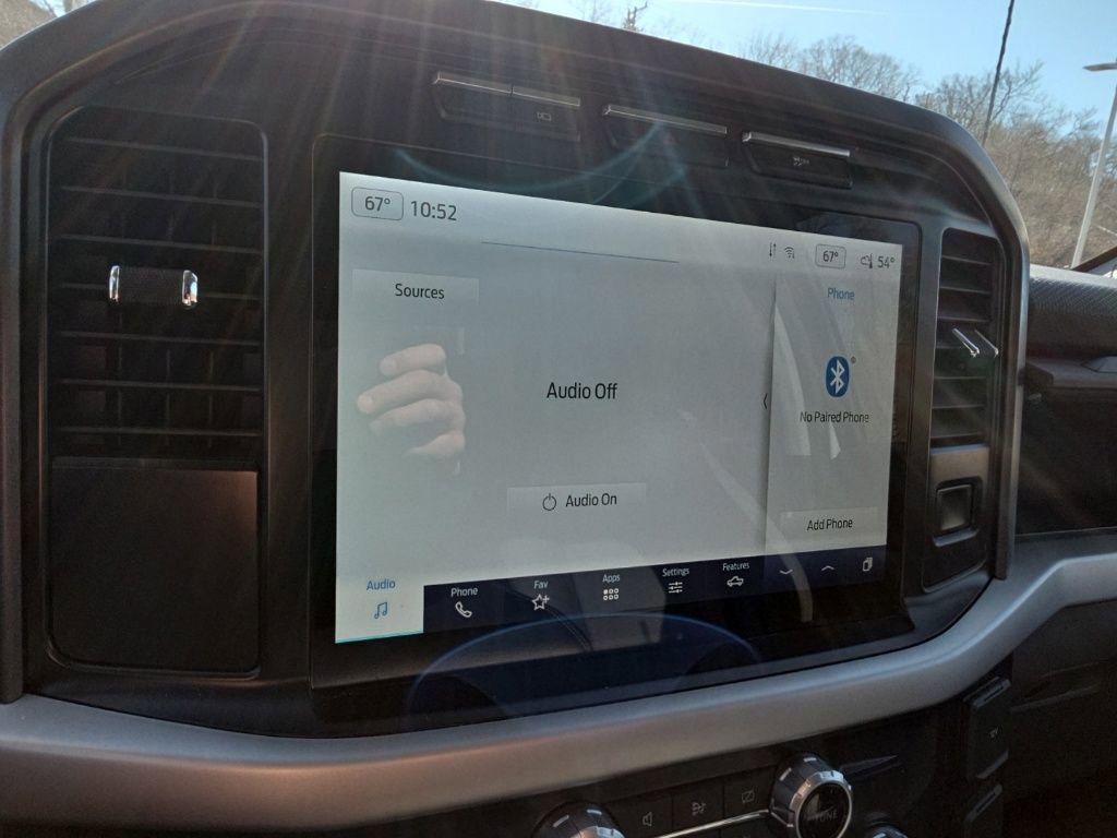 Certified 2022 Ford F150 XLT w/ Equipment Group 302A High image 20