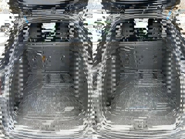 Used 2024 Chevrolet Trax RS w/ Driver Confidence Package image 11