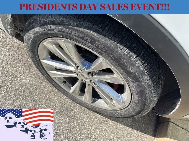 Certified 2018 Ford Explorer XLT w/ Equipment Group 202A image 2