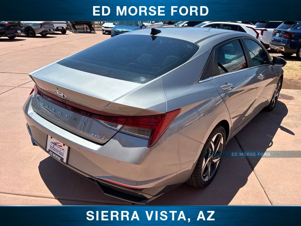 Used 2023 Hyundai Elantra Limited FWD image 9