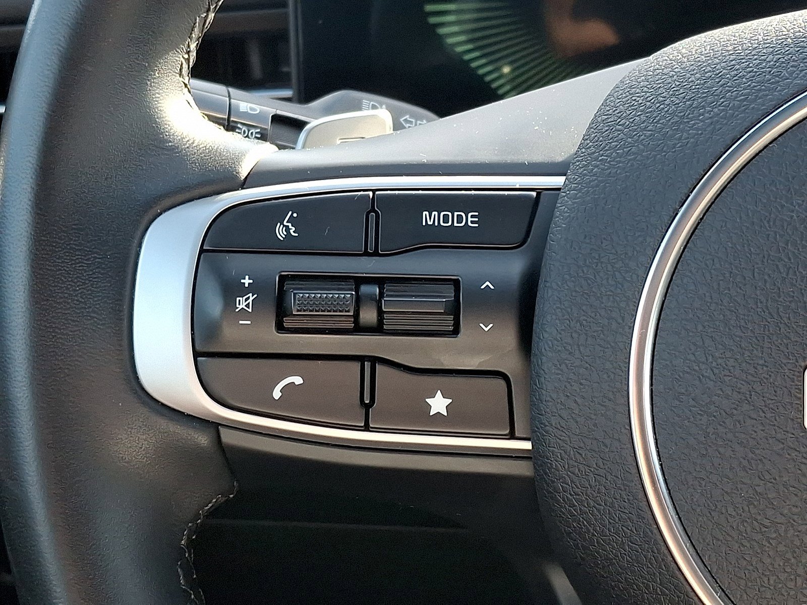 Used 2025 Kia K5 GT FWD image 20
