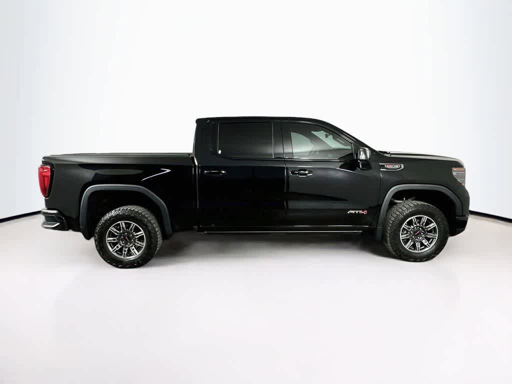 Used 2024 GMC Sierra 1500 AT4 w/ Technology Package AWD/4WD image 6
