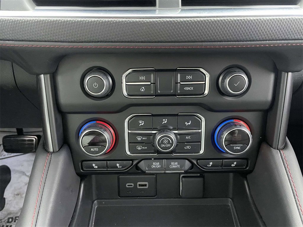 Used 2024 Chevrolet Tahoe RST w/ RST Performance Edition image 23