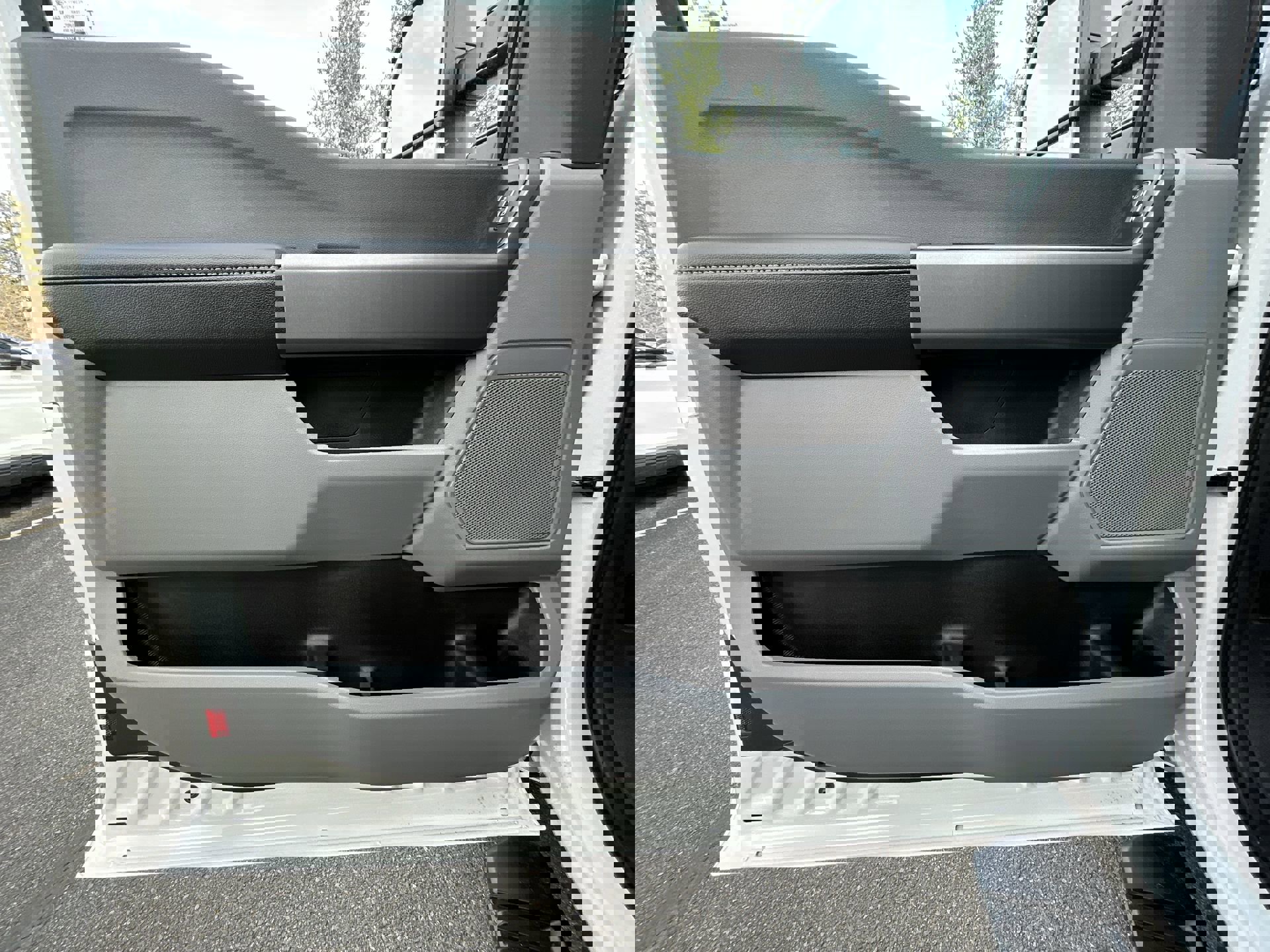 Certified 2025 Ford F250 XLT w/ FX4 Off-Road Package image 17