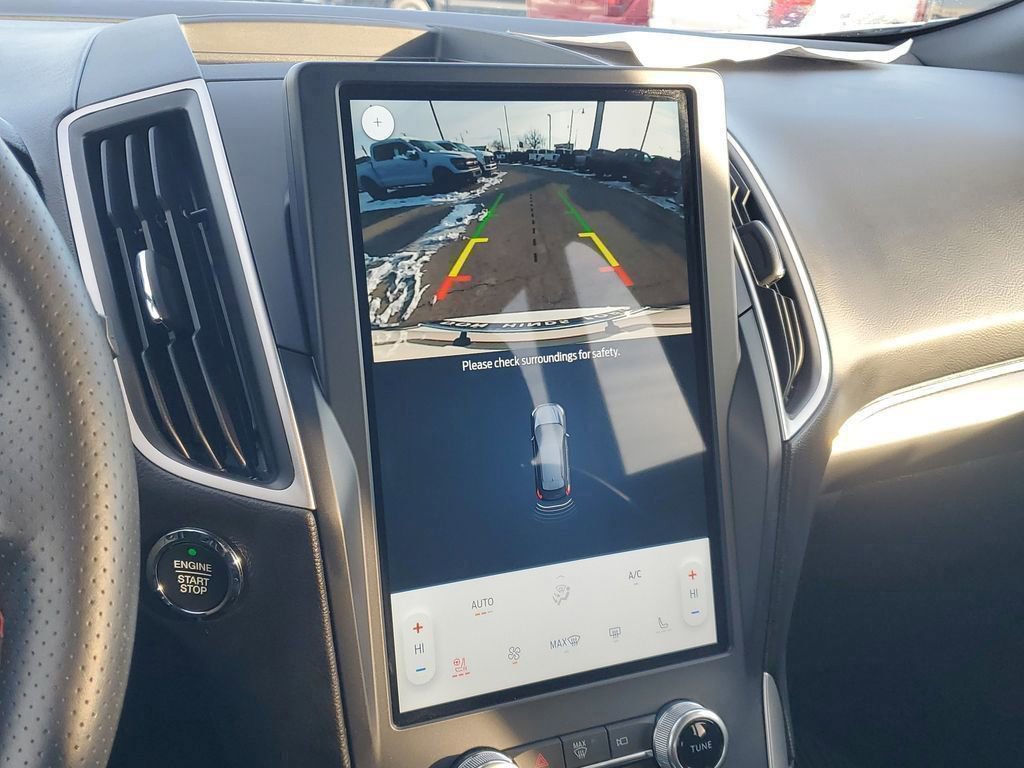 Certified 2022 Ford Edge ST-Line w/ Class II Trailer Tow Package image 27