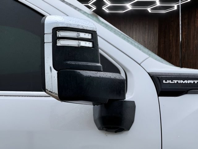 Used 2025 GMC Sierra 3500 Denali Ultimate AWD/4WD image 9