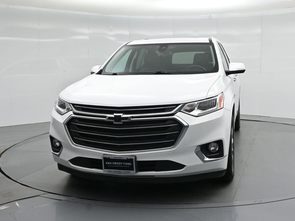 Used 2018 Chevrolet Traverse Premier w/ Driver Confidence II Package FWD image 55