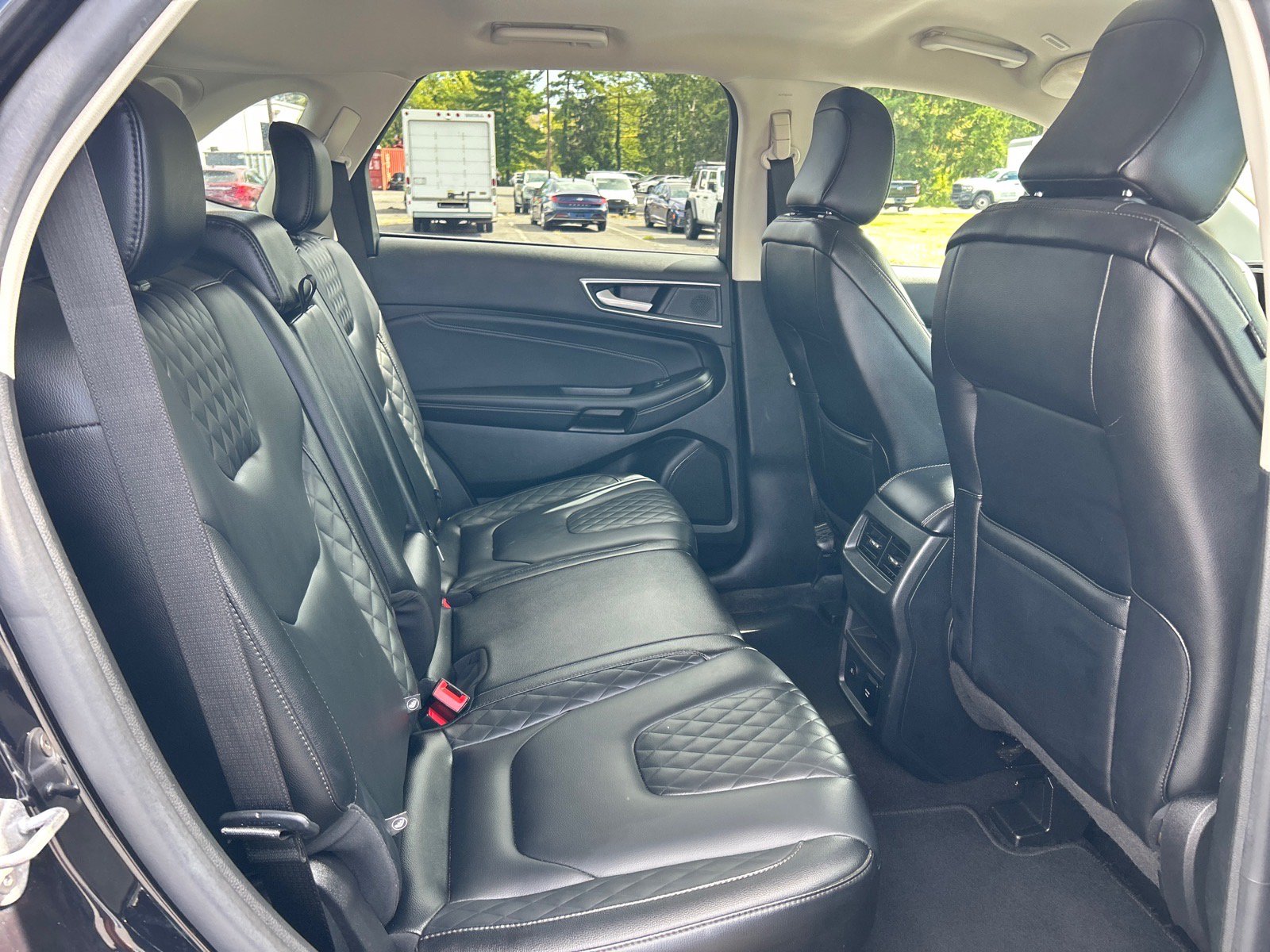 Certified 2024 Ford Edge Titanium AWD/4WD image 19