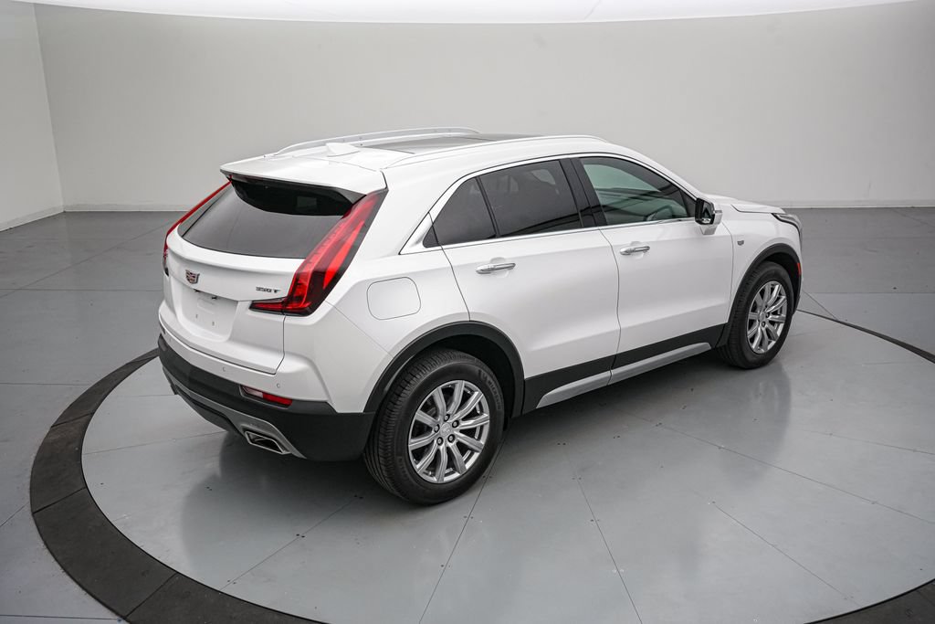 Used 2023 Cadillac XT4 Premium Luxury FWD image 4