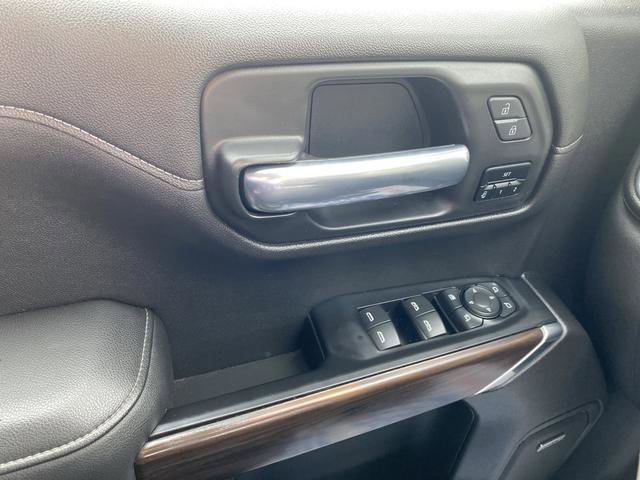 Used 2020 GMC Sierra 1500 SLT w/ SLT Premium Plus Package image 30