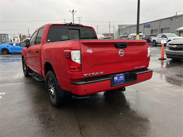 Used 2022 Nissan Titan SV w/ Accessory Utility Package image 5