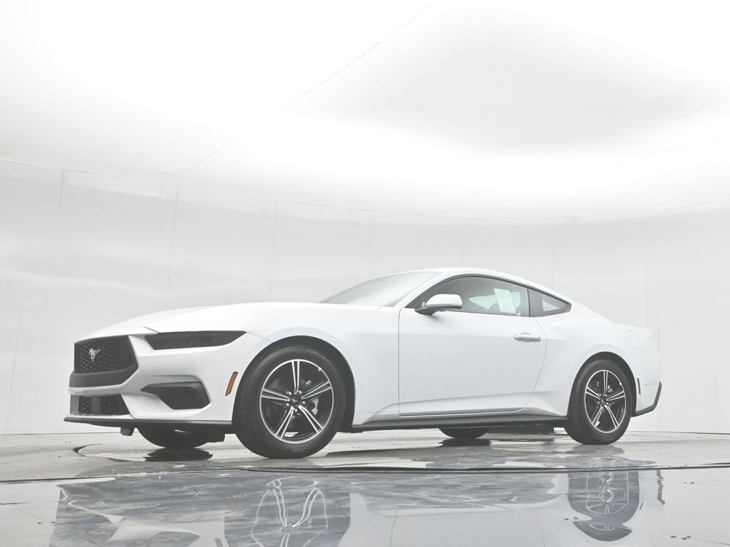 Certified 2025 Ford Mustang Coupe RWD image 43