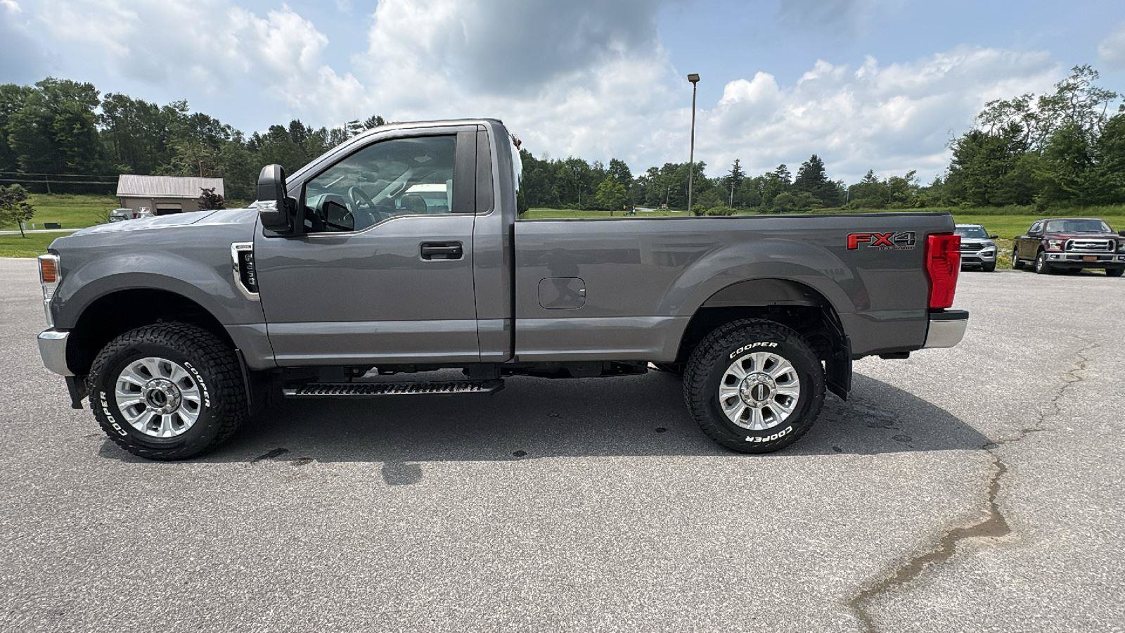 Certified 2022 Ford F250 XL w/ STX Appearance Package AWD/4WD image 7