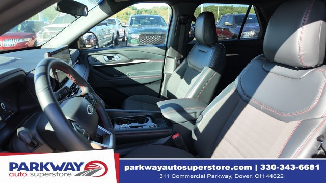 Certified 2026 Ford Explorer ST-Line AWD/4WD image 11