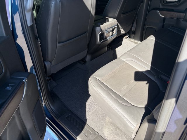 Used 2023 GMC Sierra 3500 Denali AWD/4WD image 17