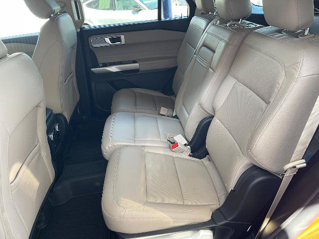 Certified 2022 Ford Explorer Limited w/ Equipment Group 301A RWD image 19