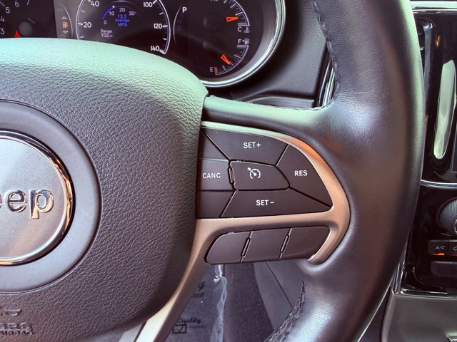 Used 2021 Jeep Grand Cherokee Limited AWD/4WD image 16