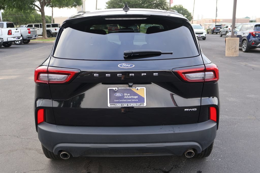 Certified 2025 Ford Escape ST-Line AWD/4WD image 15