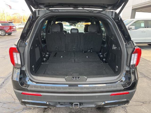 Certified 2025 Ford Explorer ST-Line w/ ST-Line Street Pack AWD/4WD image 21