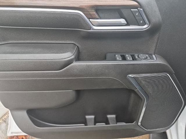 Used 2022 Chevrolet Silverado 1500 LT image 18