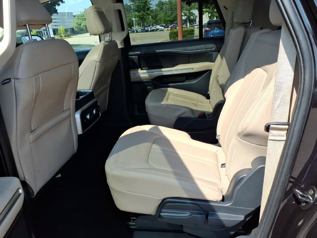 Certified 2023 Ford Expedition Max Limited AWD/4WD image 12