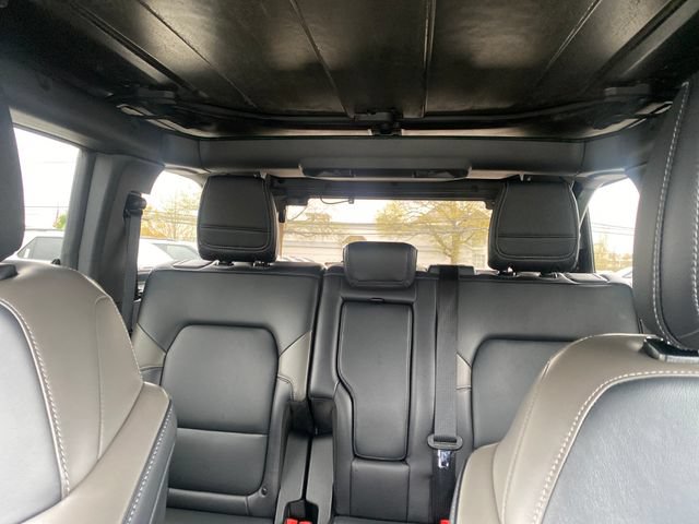 Certified 2025 Ford Bronco Outer Banks AWD/4WD image 21