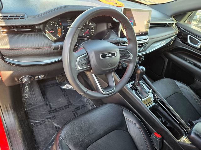 Used 2023 Jeep Compass Trailhawk image 10