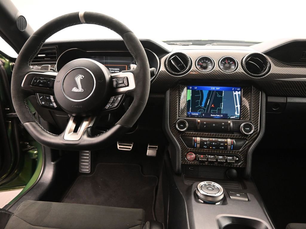 Certified 2022 Ford Mustang Shelby GT500 w/ Carbon Fiber Track Pack image 46