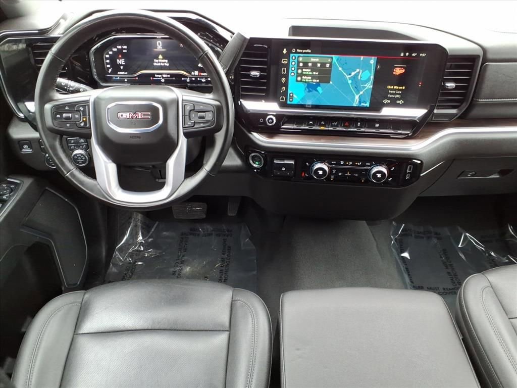 Used 2025 GMC Sierra 1500 SLT AWD/4WD image 18