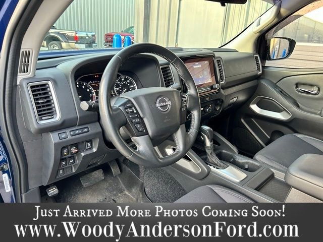 Used 2022 Nissan Frontier SV image 8
