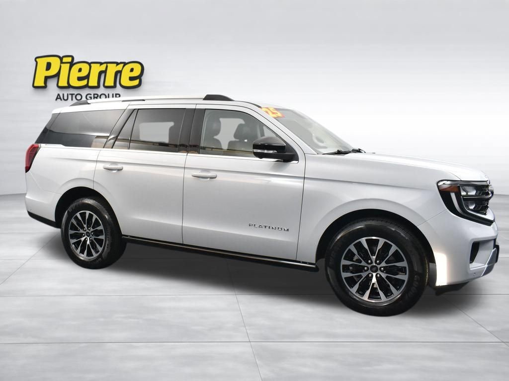 Certified 2025 Ford Expedition Platinum AWD/4WD image 3