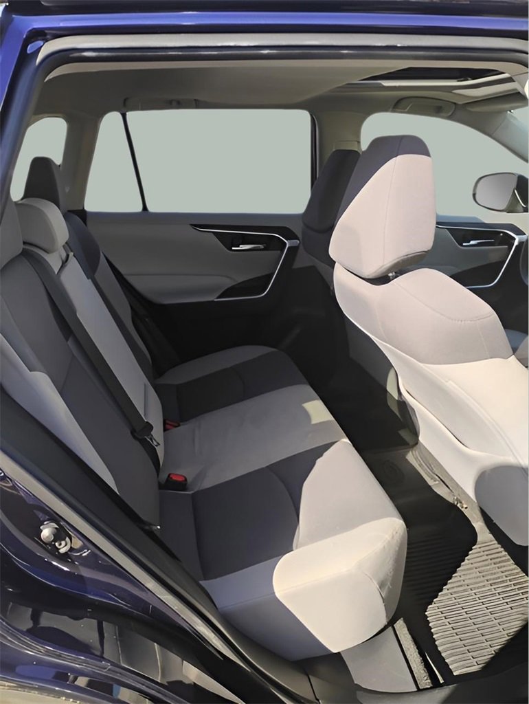 Used 2019 Toyota RAV4 XLE image 20