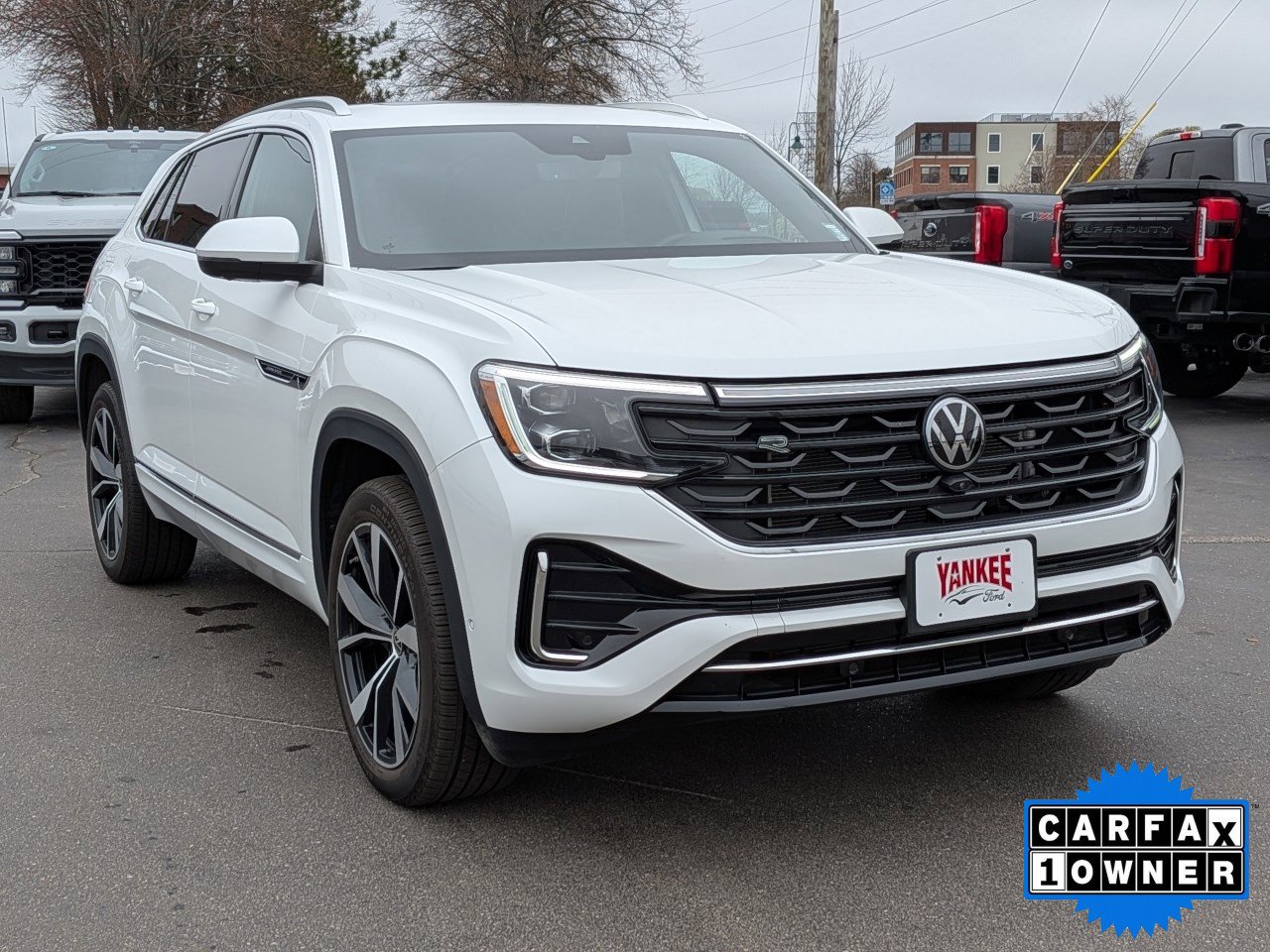 Used 2025 Volkswagen Atlas Cross Sport SEL Premium R-Line AWD/4WD image 36