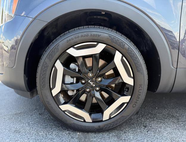 Used 2025 Kia Telluride S FWD image 4