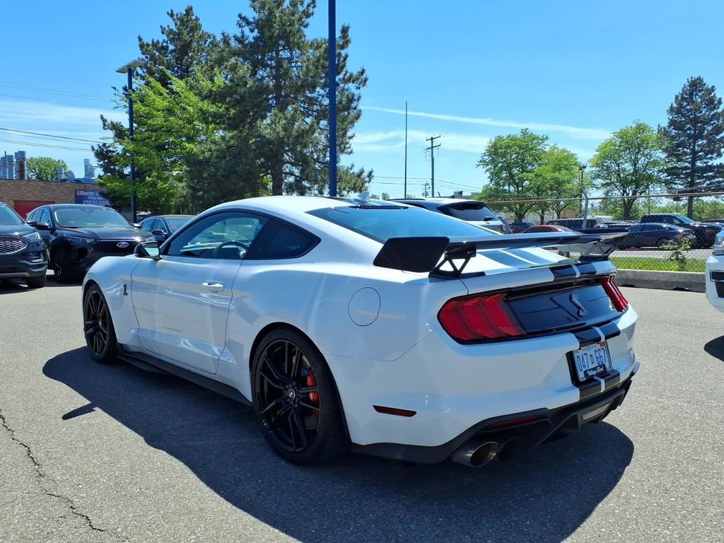 Certified 2020 Ford Mustang Shelby GT500 w/ Carbon Fiber Track Pack RWD image 8