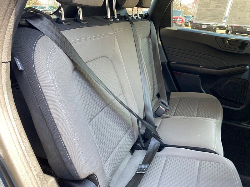 Certified 2022 Ford Escape SE AWD/4WD image 34