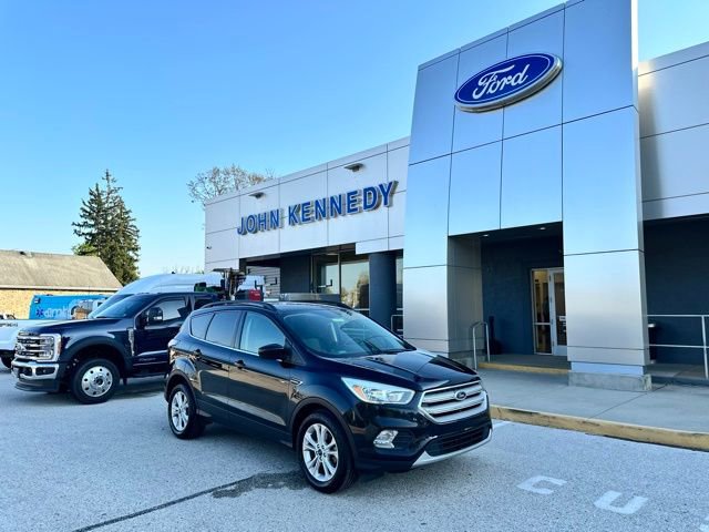 Certified 2018 Ford Escape SE w/ SE Sync 3 Package FWD image 27