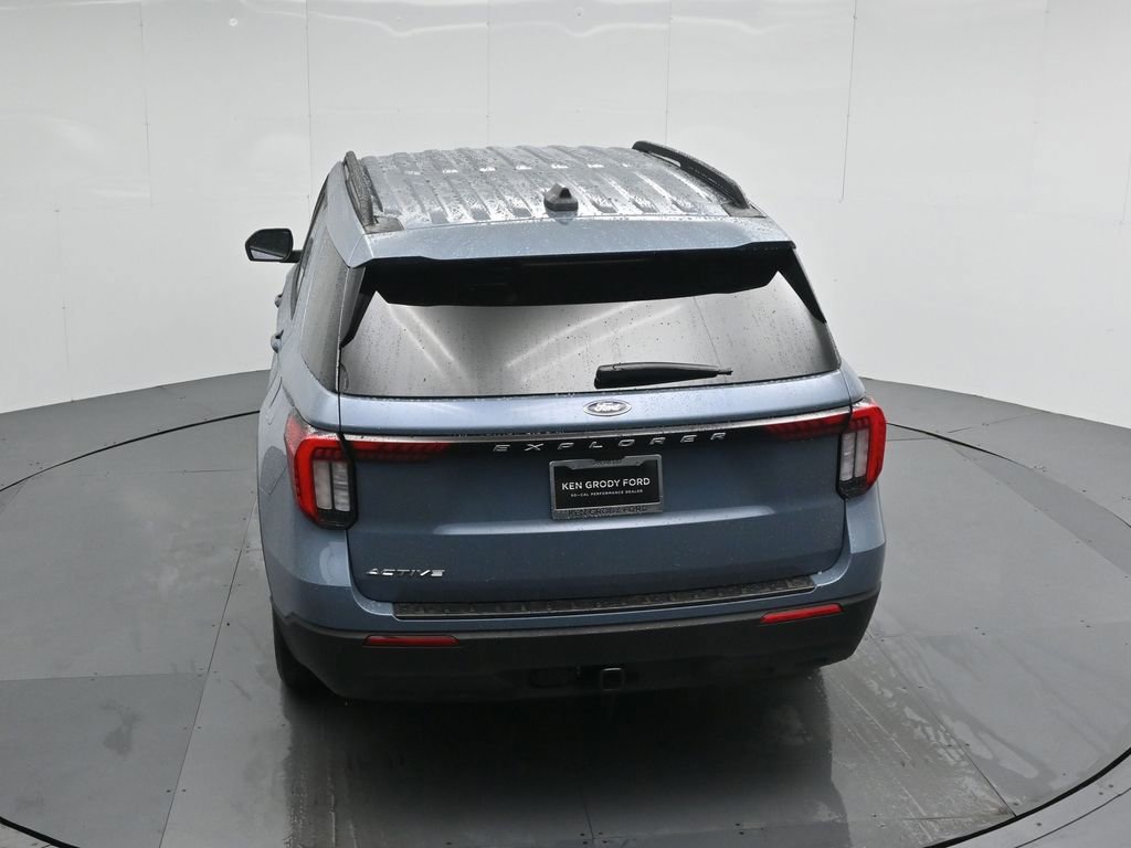 Certified 2025 Ford Explorer Active image 42