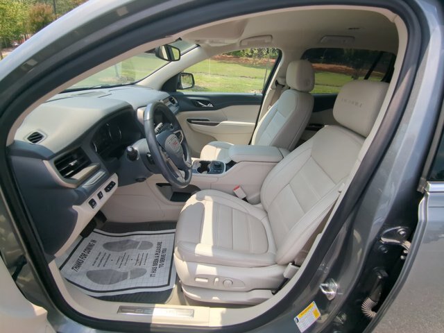Used 2022 GMC Acadia Denali w/ Trailering Package FWD image 14