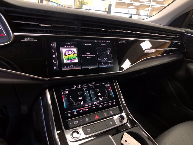 Used 2023 Audi Q8 Premium Plus AWD/4WD image 16