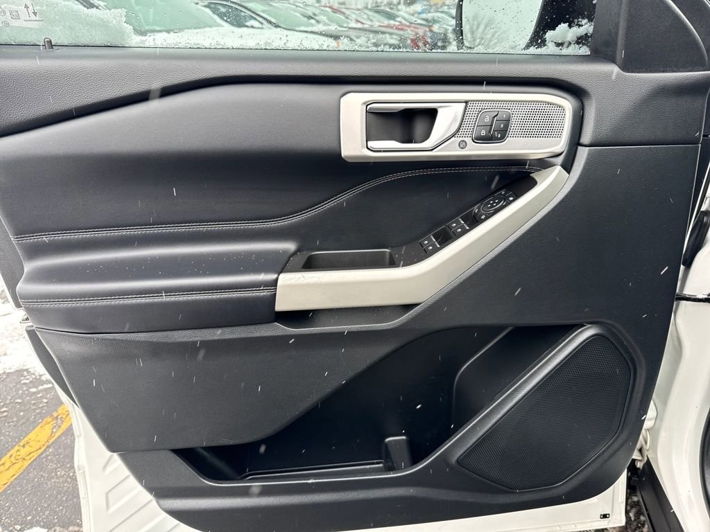 Certified 2021 Ford Explorer Limited image 16