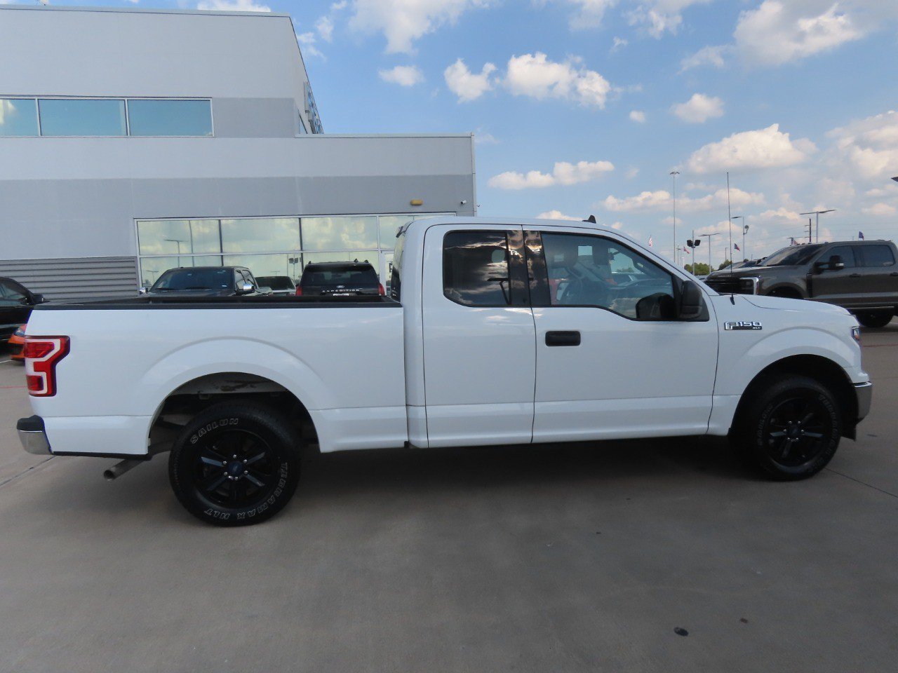 Certified 2019 Ford F150 XLT RWD image 10