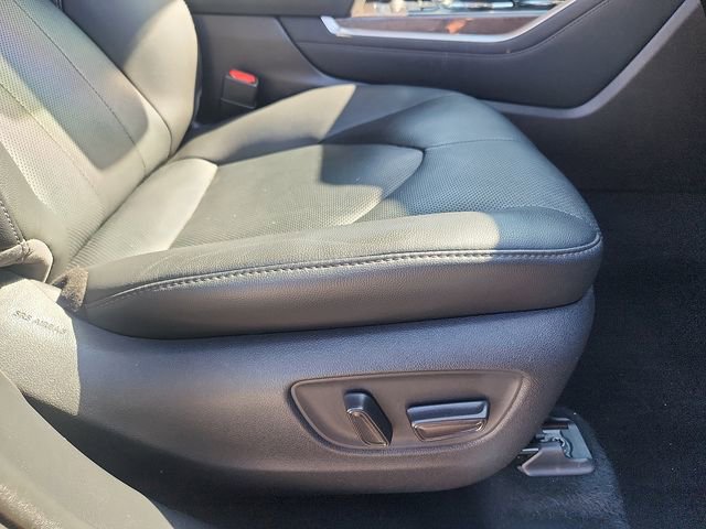 Used 2021 Toyota Highlander Limited AWD/4WD image 35